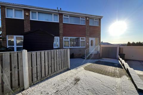 3 bedroom semi-detached house for sale, Sherwood Close, Dewsbury WF13