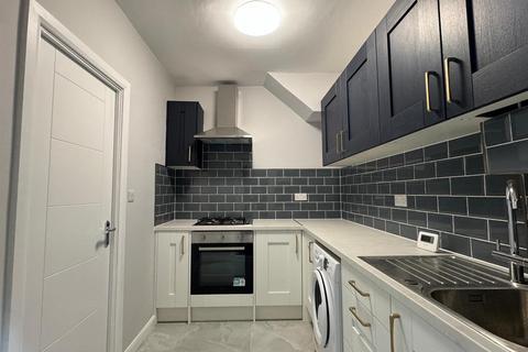 undefined, Beecholme Avenue, Mitcham