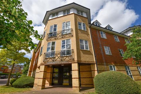 1 bedroom flat to rent, Dexter Close, St. Albans, AL1
