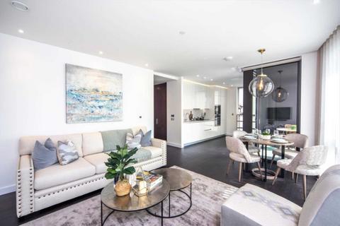 2 bedroom flat to rent, Charles Clowes Walk, London SW11
