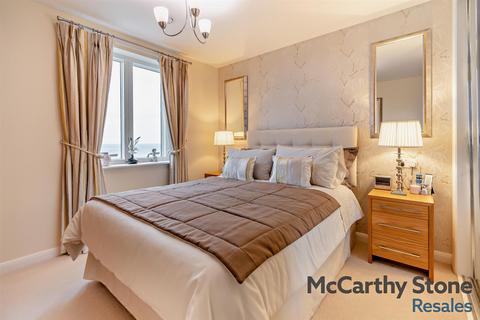 1 bedroom apartment for sale, North Bay Court, 119 North Marine Road, Scarborough