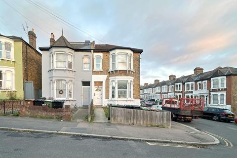 undefined, Peak Hill, London, SE26
