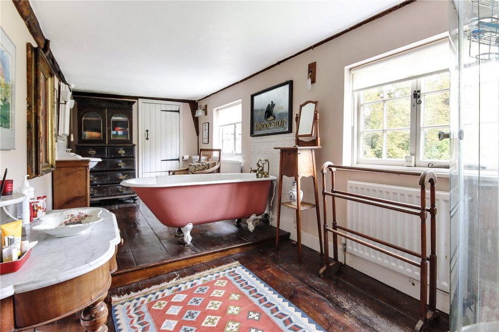 En Suite Bathroom