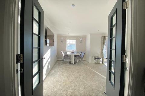2 bedroom flat for sale, Jasmine Way, Bexhill-on-Sea