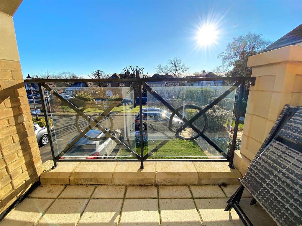 3 Jasmine Way - Balcony2.jpg