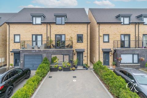 Cordwainers Road, Cheltenham GL52