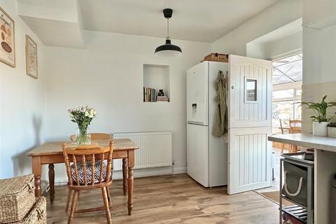 4 bedroom semi-detached house for sale, Eccles Terrace, Chinley, High Peak
