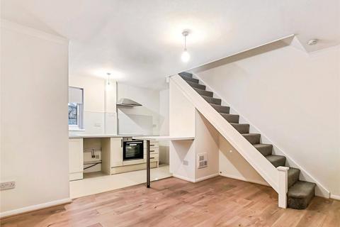 1 bedroom end of terrace house to rent, Melville Heath, South Woodham Ferrers, Chelmsford, Essex, CM3