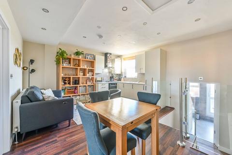 2 bedroom flat for sale, N8, Harringay, London, N8