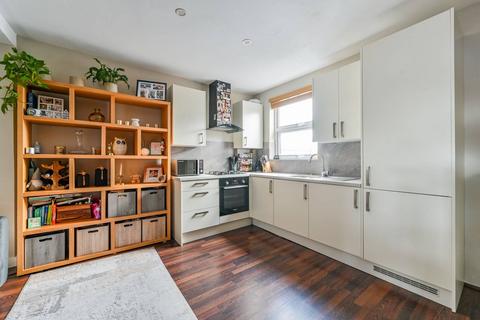 2 bedroom flat for sale, N8, Harringay, London, N8
