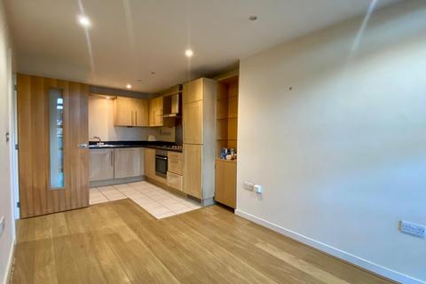 1 bedroom flat to rent, 20 Scott Avenue, London SW15