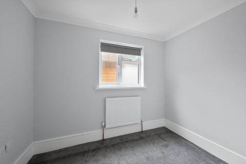 2 bedroom property to rent, Church Hill Road, Sutton SM3