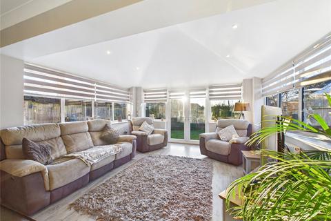 3 bedroom detached house for sale, Poplar Road, Great Cornard, Sudbury, Suffolk, CO10