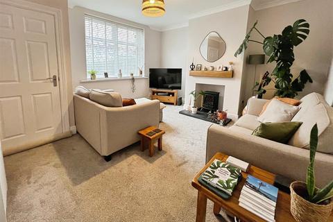 2 bedroom terraced house for sale, Woodhall Place, Bradford BD3