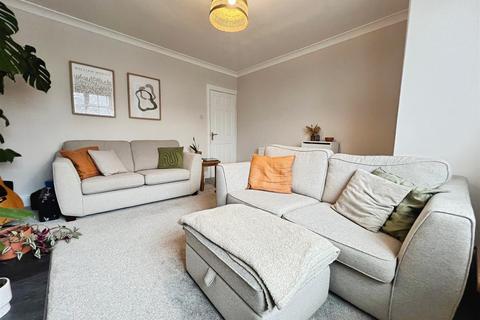 2 bedroom terraced house for sale, Woodhall Place, Bradford BD3