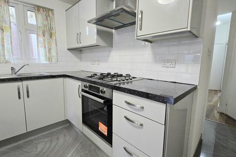 2 bedroom flat to rent, Dorset Road, London, E7