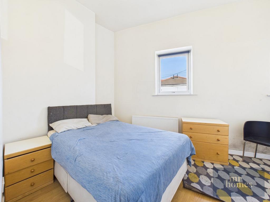 1st Floor Flat