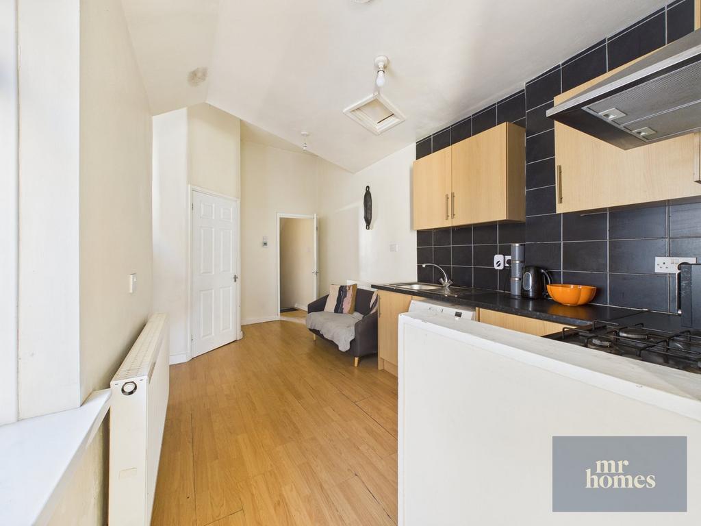 1st Floor Flat