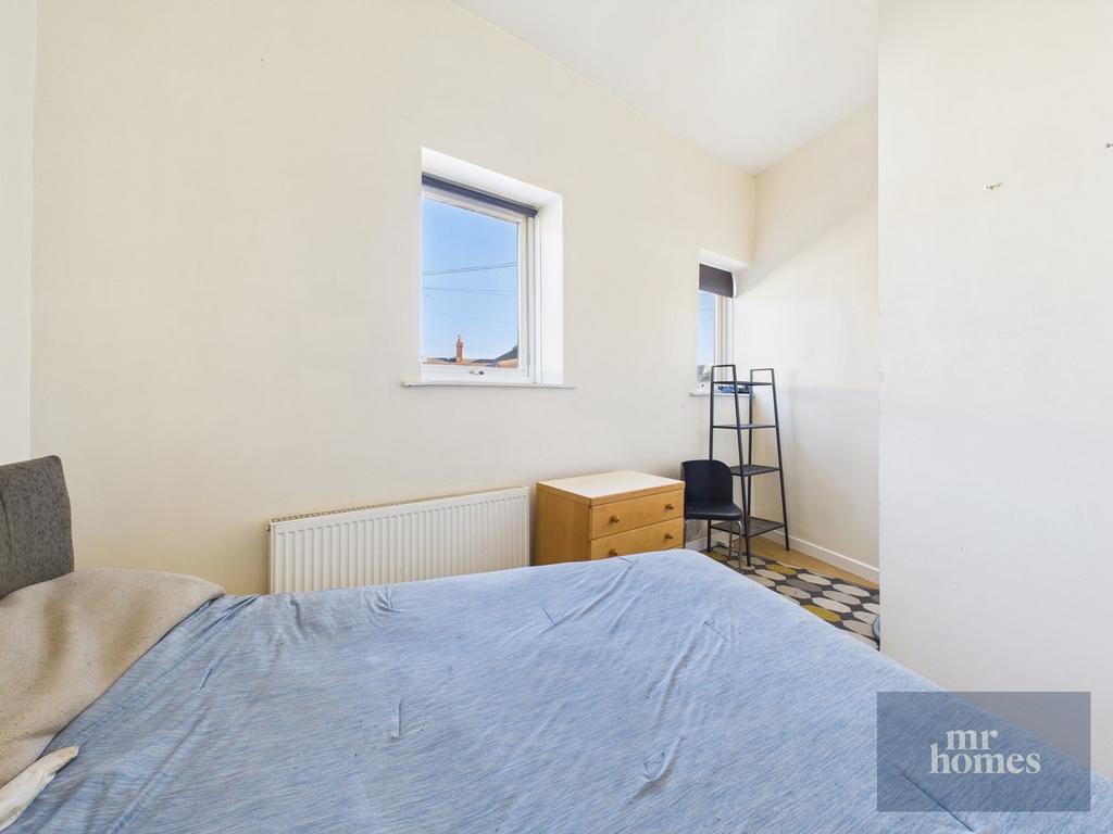 1st Floor Flat
