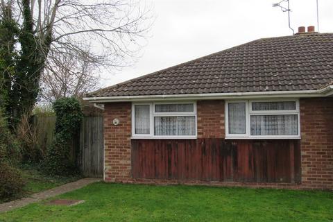 4 bedroom semi-detached bungalow for sale, Streetfield, Herne Bay