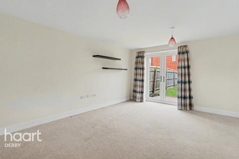 3 bedroom semi-detached house to rent, Chartley Road, DERBY