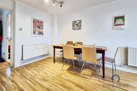 2 bedroom terraced house to rent, Tintern Close, London SW19