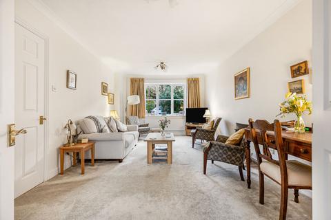 undefined, Queens Court, Bicester, OX26