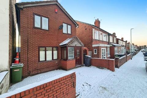 3 bedroom detached house to rent, Bunkers Hill Lane, West Midlands WV14