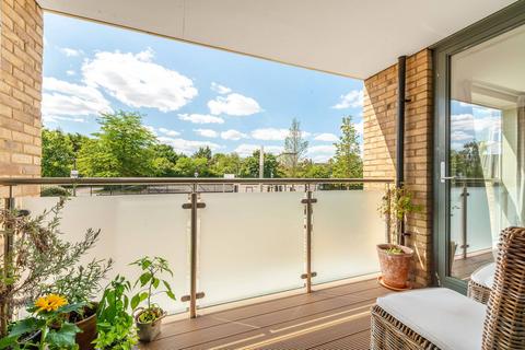 1 bedroom flat to rent, Levett Square, Kew, TW9