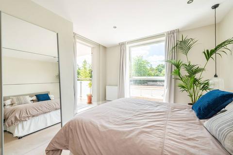 1 bedroom flat to rent, Levett Square, Kew, TW9
