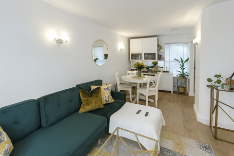 2 bedroom flat to rent, Sandland Street, Holborn, London