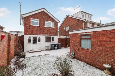 3 bedroom detached house for sale, Dingle Road, Rushden NN10