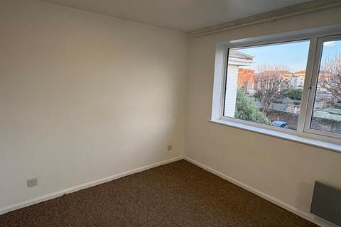 undefined, St Winefrides Road, Littlehampton BN17