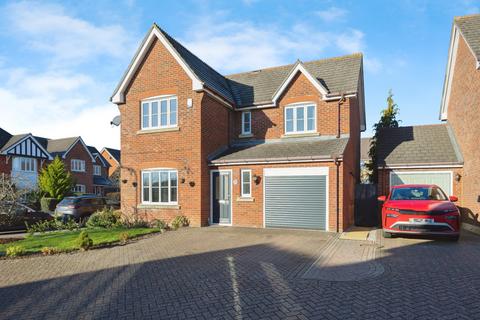 4 bedroom detached house for sale, Caesar Avenue, Ashford, TN23 3