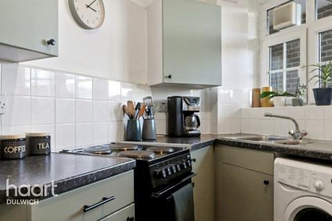 2 bedroom flat for sale, East Dulwich Estate, London