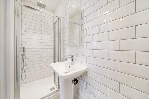 2 bedroom flat for sale, Hatherley Grove, Bayswater, London, W2