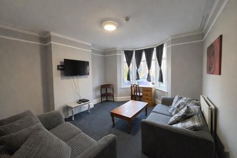 1 bedroom flat to rent, Priory Avenue, High Wycombe