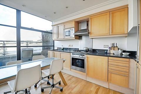undefined, Point Wharf Lane, Brentford, TW8