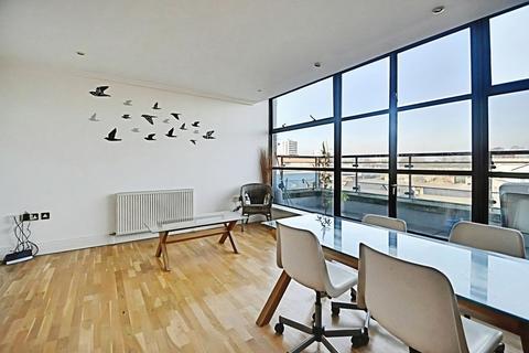 undefined, Point Wharf Lane, Brentford, TW8