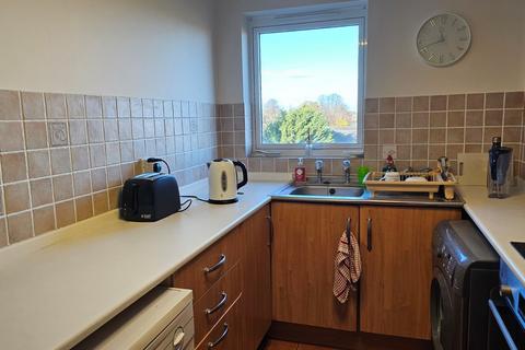 2 bedroom flat to rent, Bromley, BR2