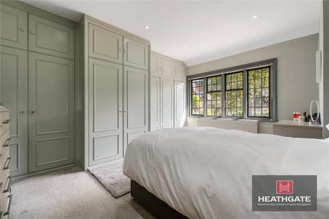3 bedroom terraced house for sale, Blandford Close Hampstead Garden Suburb N2