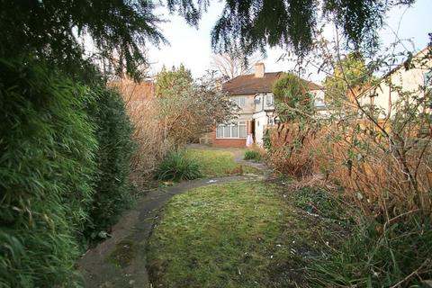 2 bedroom semi-detached house for sale, Hermitage Road, Woking GU21 8TT