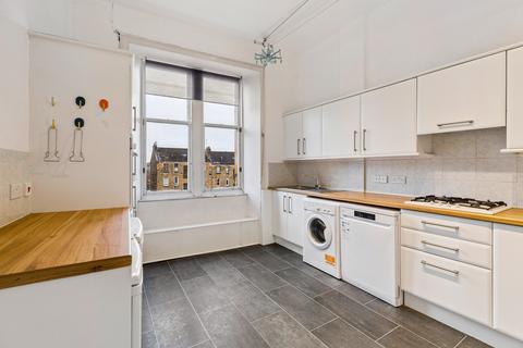2 bedroom apartment to rent, Cresswell Street, Hillhead, Glasgow