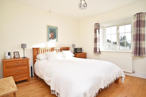3 bedroom property for sale, Holly Court, Bewerley, HG3