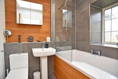3 bedroom property for sale, Holly Court, Bewerley, HG3