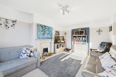 3 bedroom semi-detached house for sale, Bethune Road, Horsham