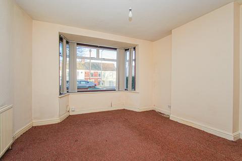 3 bedroom semi-detached house for sale, Finedon Road, Wellingborough NN9
