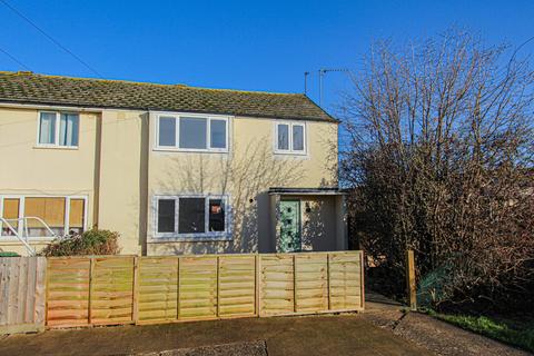 Alexander Road, Irthlingborough NN9