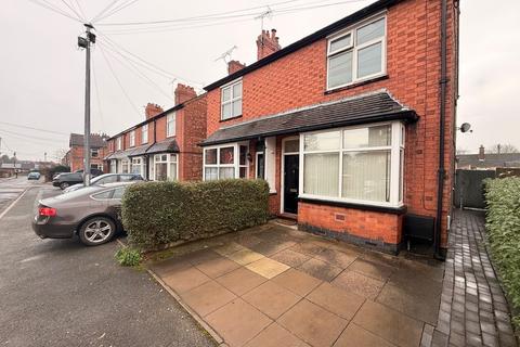 3 bedroom semi-detached house to rent, Henry St, Haslington