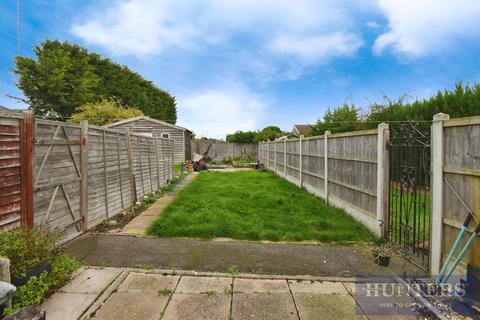 2 bedroom townhouse for sale, Harcourt Road, Wigston